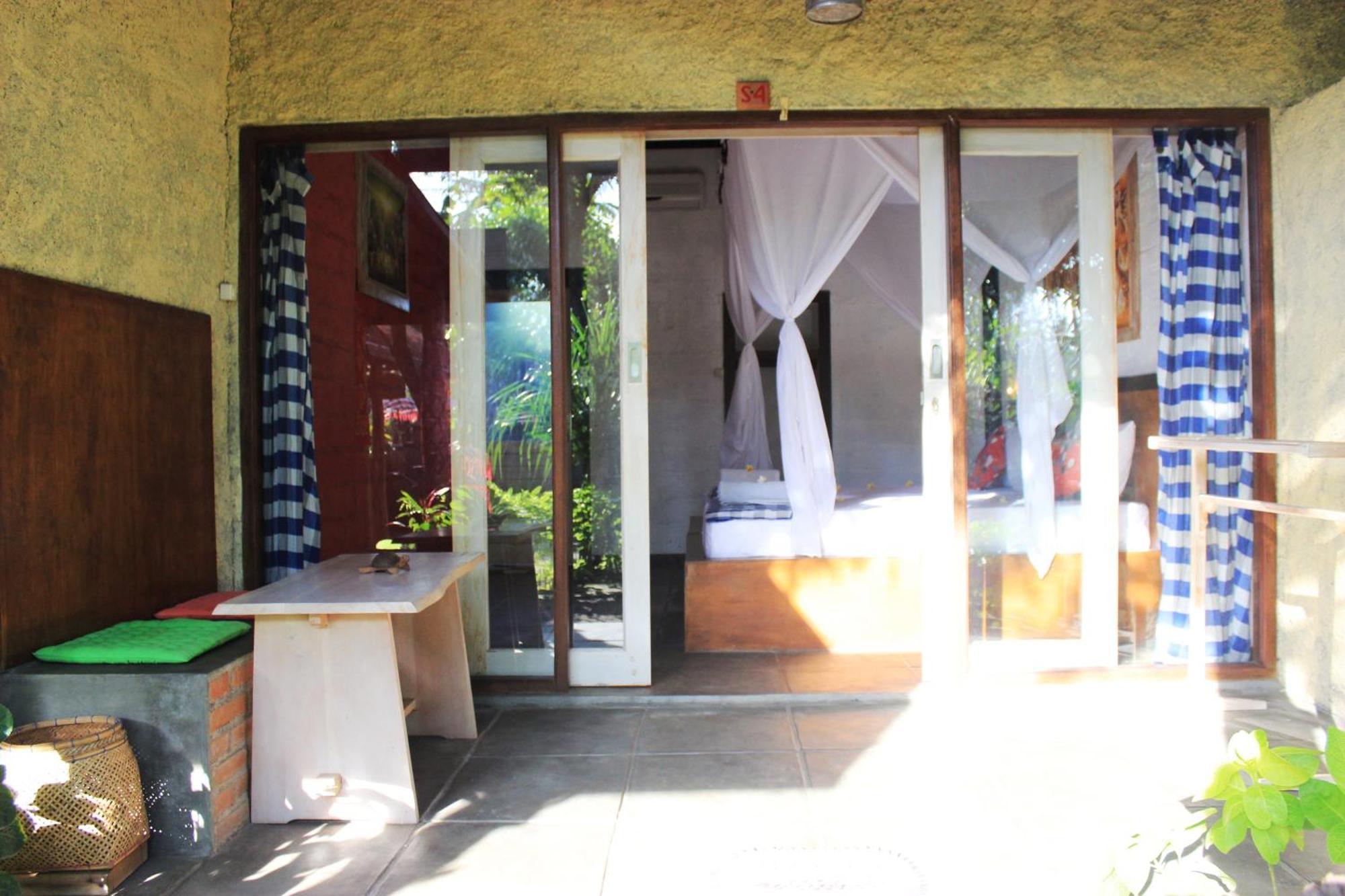 Sudi Guest House Pemuteran Exteriör bild