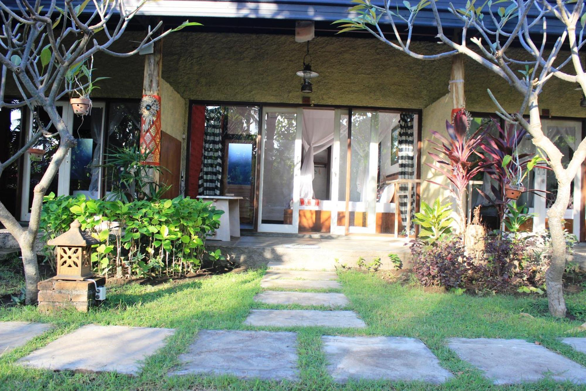Sudi Guest House Pemuteran Exteriör bild